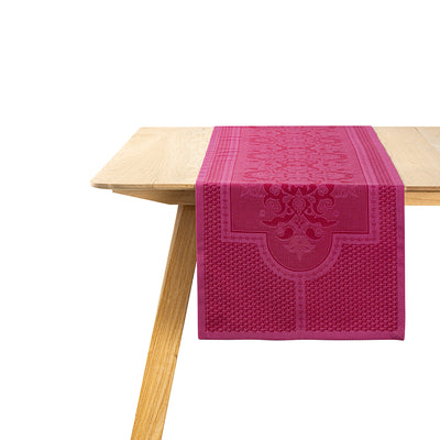 Le Jacquard Francais Palais Venitien Pink Runner